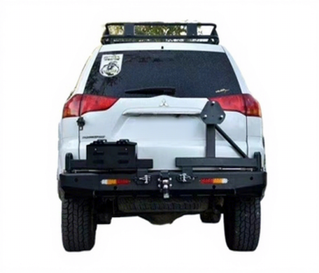 Силовой задний бампер с калиткой под запаску для Mitsubishi Pajero Sport 2008-2015 г.в. Паджеро Спорт, Черный