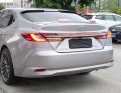 Центральный стоп сигнал между фонарями Toyota Camry xv80 2025+ г.в. Тойота Камри 80