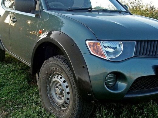 Расширители колесных арок (широкие) Mitsubishi L200 2007-2015