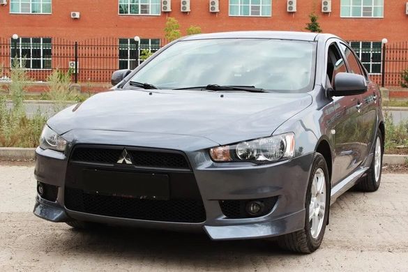 Накладка на бампер клыки Mitsubishi Lancer X 2007+ г.в.