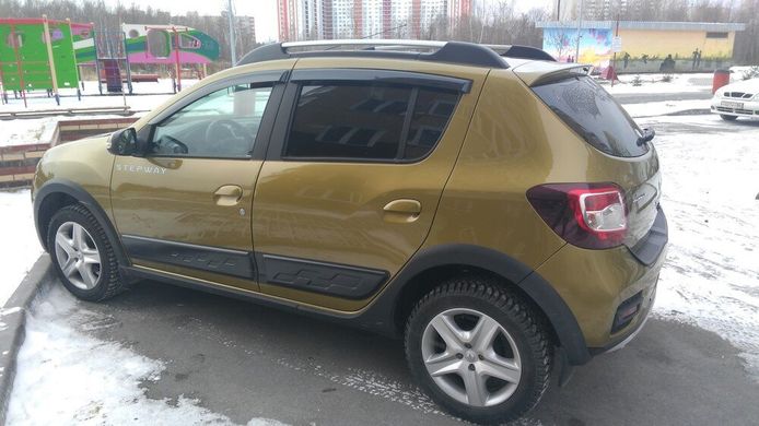 Молдинги на двери Renault Sandero Stepway 2014+ г.в. Рено Сандеро Степвей