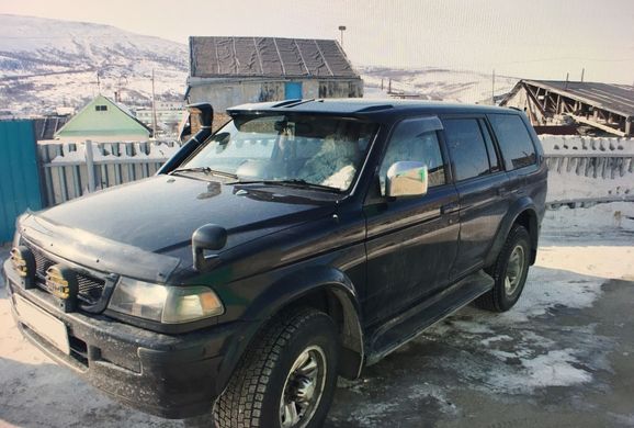 Козырёк кепка на лобовое стекло Mitsubishi Pajero Sport 1998-2007 г.в., Черный, Внешний Тюнинг, Mitsubishi, Декоративные накладки, Не требуется, Стеклопластик, Pajero, Новое, На штатные места, PAJERO SPORT (K90) 1996-2009