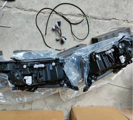 Передние тюнинг фары для Toyota LC 200 Land Cruiser 2007-2015 г.в. стиль Lexus , Оптика, Toyota, Альтернативная оптика, Land Cruiser, Новое, На штатные места, LAND CRUISER (VDJ20_, UZJ20_) 2007-