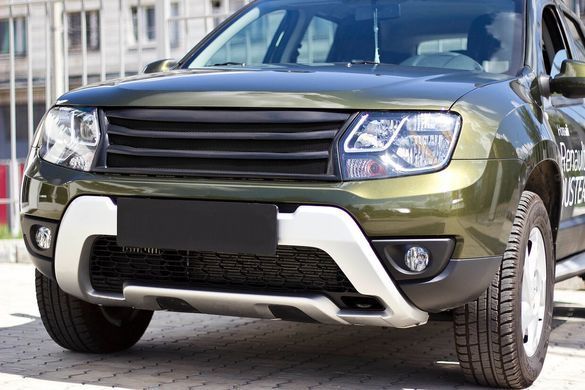 Решітка радіатора з чорною сіткою (вариант 1) Renault Duster 2010-2017 г.в.