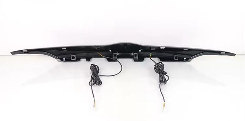 Центральный стоп сигнал между фонарями Toyota Yaris Ativ/Vios хэтчбек 2017-2023 г.в. Тойота Ярис