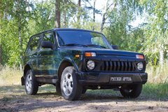 Решетка радиатора без сетки Lada (ВАЗ) Нива Urban - Злая