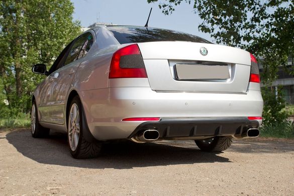 Диффузор на задний бампер Skoda Octavia A5 2008-2013 г.в. Шкода Октавиа А5