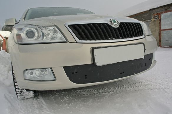 Зимняя заглушка решетки переднего бампера Skoda Octavia A5 2008-2013 г.в. Шкода Октавиа А5