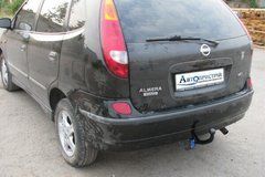 Прицепное устройство со сьемным крюком (Фаркоп) NISSAN ALMERA TINO мінівен 2000-2006 г.в.