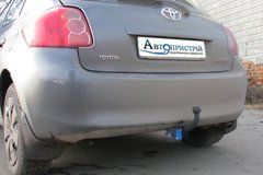 Прицепное устройство со сьемным крюком (Фаркоп) TOYOTA Auris (E 150) хетчбек 2007-2012 г.в.