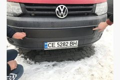 Зимова заглушка на решітку бампера Volkswagen T-5 2010-2015 р.в. рестайлінг, Черный, Volkswagen, Накладка на передний бампер, Не требуется, ABS-пластик, Transporter, Новое, На штатные места, TRANSPORTER T5 2003-, Накладки на решетку