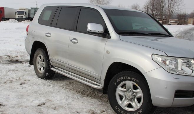 Боковые пороги площадка Toyota Land Cruiser 200 2008+ г.в.