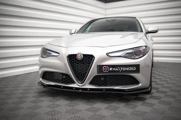 Накладка на передній бампер спліттер вар.2 для Alfa Romeo Giulia Sport 2016-, Черный
