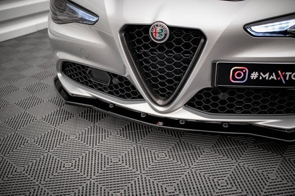Накладка на передній бампер спліттер вар.2 для Alfa Romeo Giulia Sport 2016-, Черный