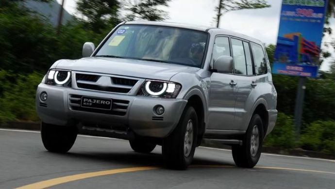 Передние лед фары для Mitsubishi Pajero V73 1999-2006 г.в. Митсубиси Паджеро, Mitsubishi, Альтернативная оптика, Pajero, Новое, На штатные места, PAJERO III (V7_W, V6_W) 2000-2007