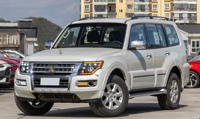 Передние фары лед Mitsubishi Pajero 2006-2018 г.в. Митсубиси Паджеро, Внешний Тюнинг, Mitsubishi, Альтернативная оптика, Pajero, Новое, На штатные места, PAJERO IV (V8_W, V9_W) 2006-