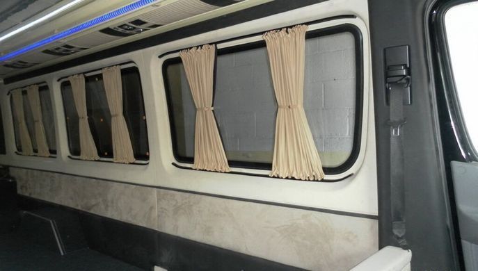 Шторки Volkswagen Crafter 2006+ длинная база, любой цвет