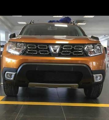 Накладки на дополнительные противотуманные фары Renault Duster 2018+ г.в. Рено Дастер