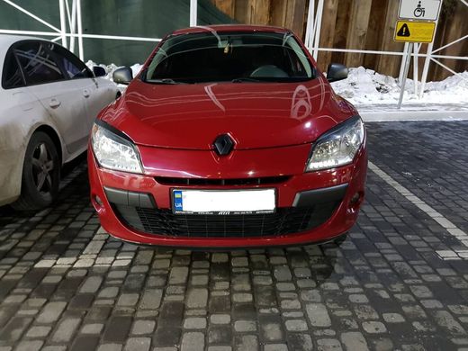 Реснички на фары RENAULT MEGANE III 2008+ г.в. (хетчбек)