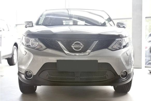 Защитная сетка переднего бампера Nissan Qashqai 2014-2018 г.в. Нисан Кашкай