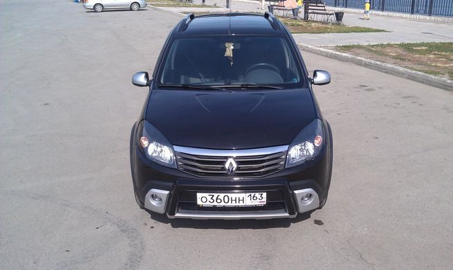 Накладка-кенгурятник переднего бампера Renault Sandero \ Sandero Stepway 2009-2013 г.в.