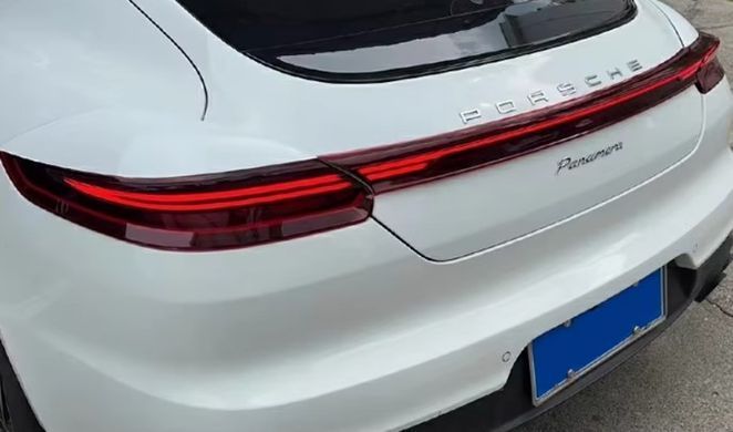 Задні тюнінг лед фонарі з центральним стопом Porsche Panamera 2010-2016 р.в. Порше Панамера, Porsche, Альтернативная оптика, Panamera, Новое, На штатные места