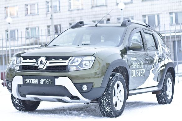 Зимняя заглушка решётки переднего бампера Renault Duster 2015-2017 рестайлинг Рено Дастер