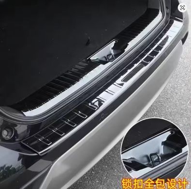 Защитная накладка на задний бампер и порог багажгника для Toyota Highlander 2019- г.в. Тойота Хайлендер