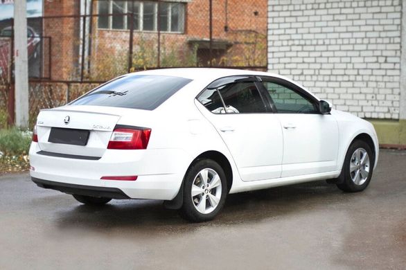 Накладка на задний бампер Skoda Octavia A7 2014-2017 г.в. дорестайлинг Шкода Октавиа А7