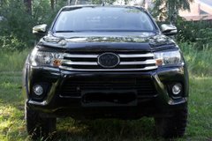 Накладки на передние фары (реснички) Toyota Hilux 2015-2018 (VIII дорестайлинг), Черный, Toyota, Требуется, ABS-пластик, Hilux, Новое, На штатные места, Hilux 2015-