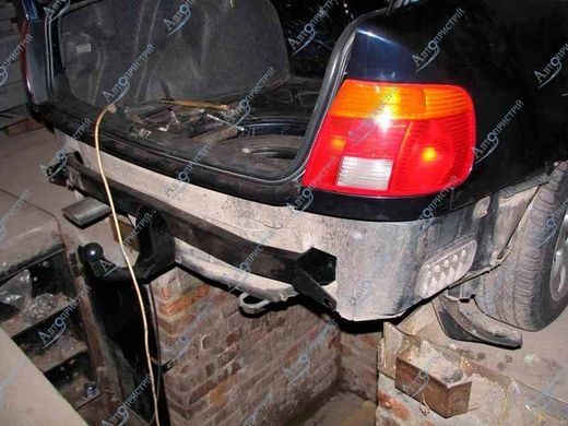 Прицепное устройство (Фаркоп) со съемным крюком AUDI А-4(B5) Седан 1994-2001 г.в.