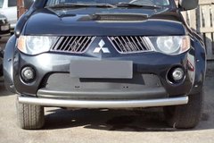 Зимова заглушка решітки переднього бампера Mitsubishi L200 2007-2010 р.в. Мітсубісі Л200