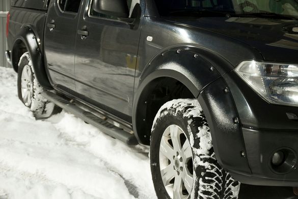 Расширители колесных арок Nissan Navara 2005-2010 г.в. Нисан Навара