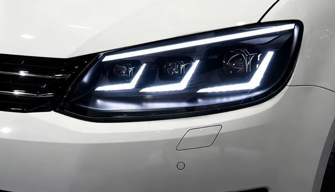 Передние тюнинг лед фары для Volkswagen Sharan 2012-2019 г.в. Волксваген Шаран