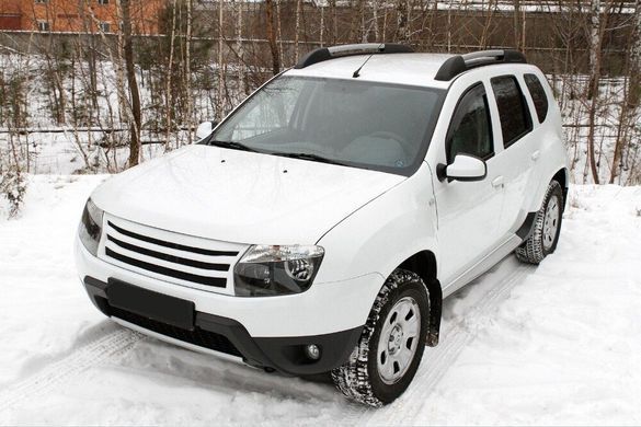 Решітка радіатора з сіткою металік Renault Duster 2010-2017 р.в.
