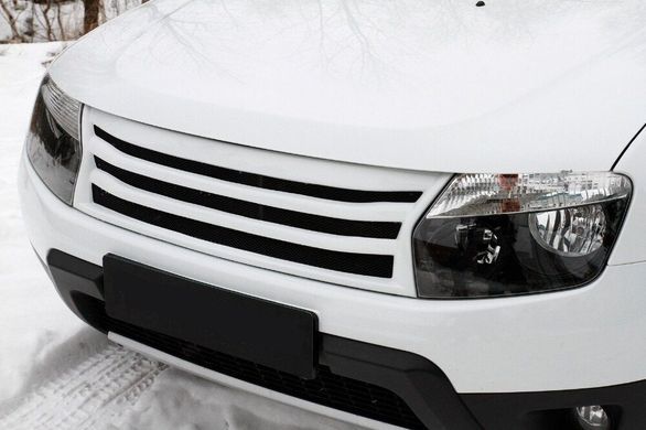 Решітка радіатора з сіткою металік Renault Duster 2010-2017 р.в.