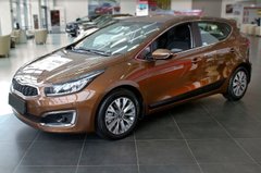 Молдинги на двери KIA Cee'd (хэтчбэк) 2015+ г.в. Киа Сид