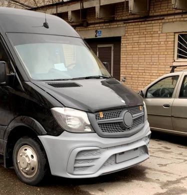 Передний бампер Mercedes Sprinter W906 рестайлинг 2013-2018 г.в. в стиле AMG