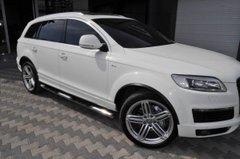 Боковые пороги Труба Audi Q7