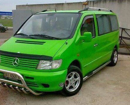 Продольные рейлинги с пластиковой ножкой Mercedes Vito 638