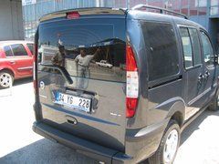 Спойлер на крышку багажника Fiat Doblo 2001-2005 г.в. ляда