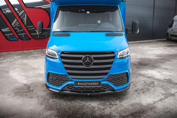 Передній бампер з решіткою Mercedes Sprinter W907 2018-2025р. Спрінтер 907, Серый грунт (под покраску)