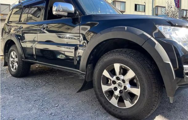 Расширители накладки на арки Mitsubishi Pajero Wagon 4, Черный