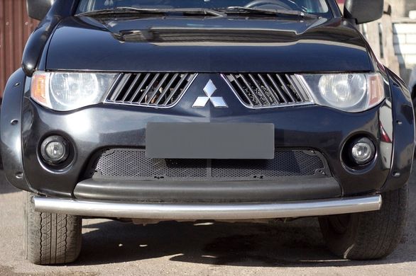 Защитная сетка переднего бампера Mitsubishi L200 2007-2013 г.в., Черный, Mitsubishi, Защита переднего бампера, Не требуется, ABS-пластик, L200, Новое, На штатные места, L 200 (KB_T, KA_T) 2004-