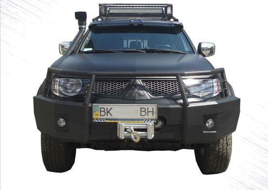 Козирок спойлер лобового скла Mitsubishi Pajero Sport 2008-2014 р.в.