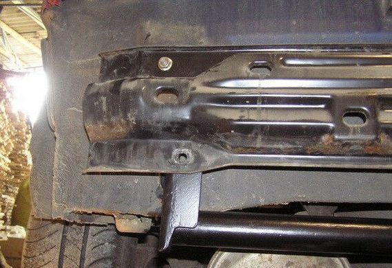 Прицепное устройство (Фаркоп) VOLKSWAGEN POINTER хетчбек 2004+ г.в.