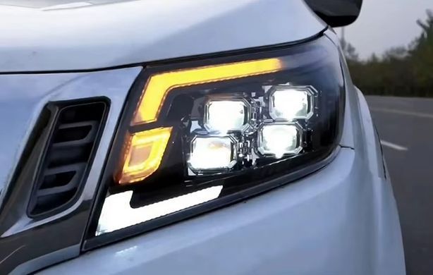 Передні лед фари для Nissan Navara 2015-2021 р.в. Нісан Навара