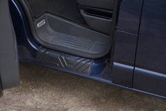 Накладки на внутренние пороги передних дверей Volkswagen Transporter T5 2003-2015 г.в., Черный, Защитные накладки, Volkswagen, Пороги, Не требуется, ABS-пластик, Transporter, Новое, На штатные места, TRANSPORTER T5 2003-