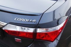 Накладки на задние фонари (реснички) Toyota Corolla (седан) 2012-2015