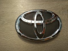 Логотип в бампер Toyota Camry 40 2009-2012 р.в. рестайлінг